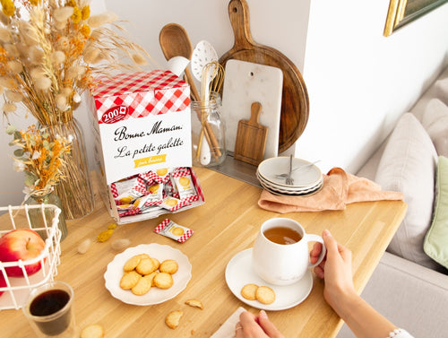 Dispenserdoos met 200 kleine pasteitjes - Bonne Maman BE - 2